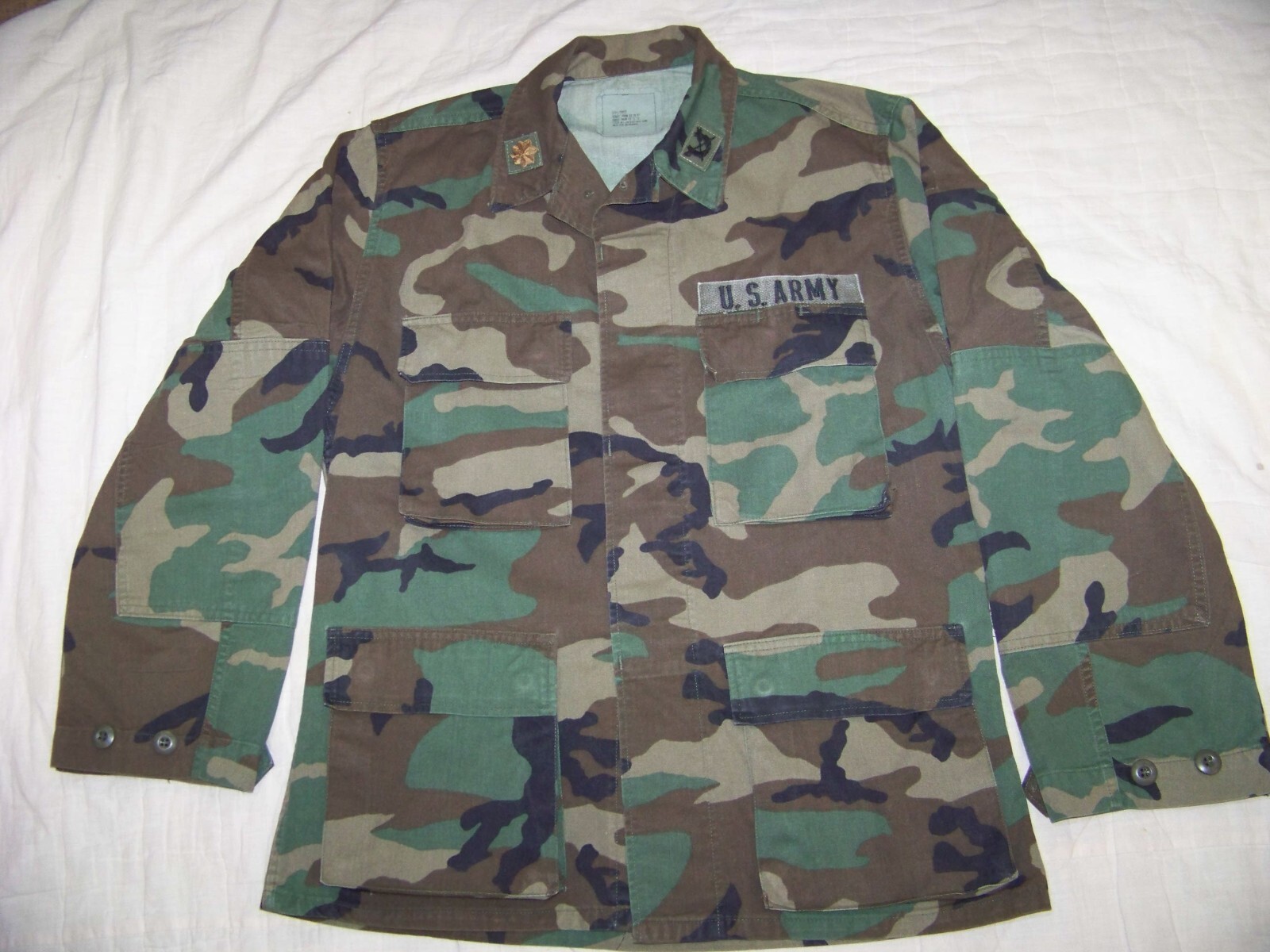 U.S. Army Military Woodland Camo Combat Jacket - Size Small / Short