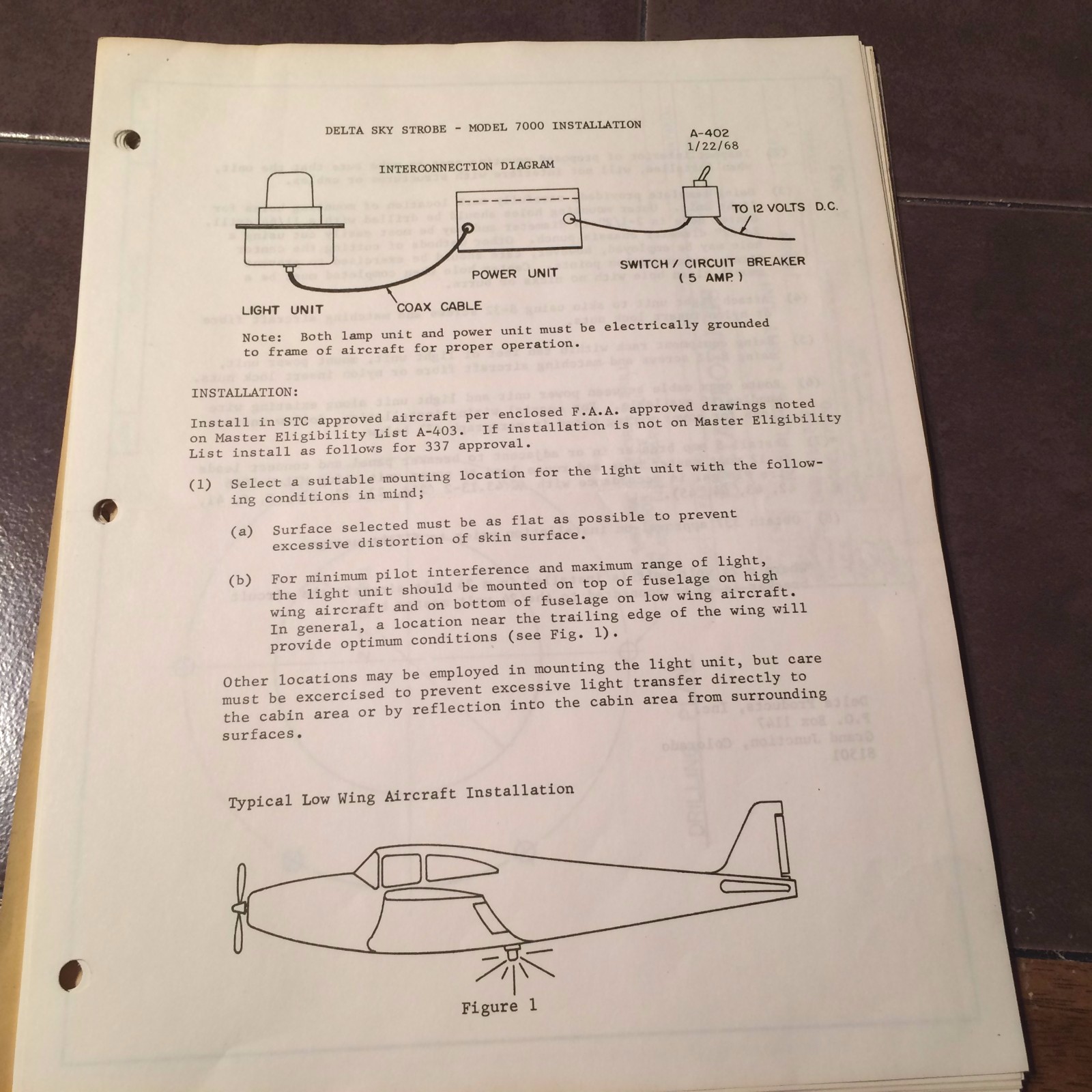 Delta Sky Strobe Model 7000 Install, Service & Parts Manual