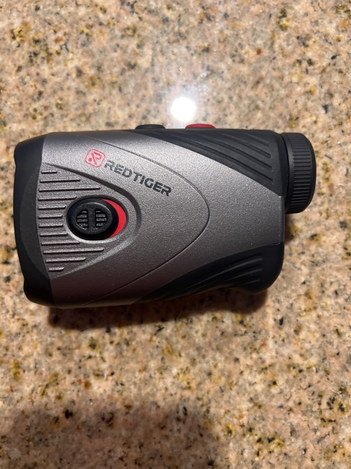 REDTIGER Golf/Hunting Rangefinder, 7X Magnification 1200 Yards Laser Range Finde