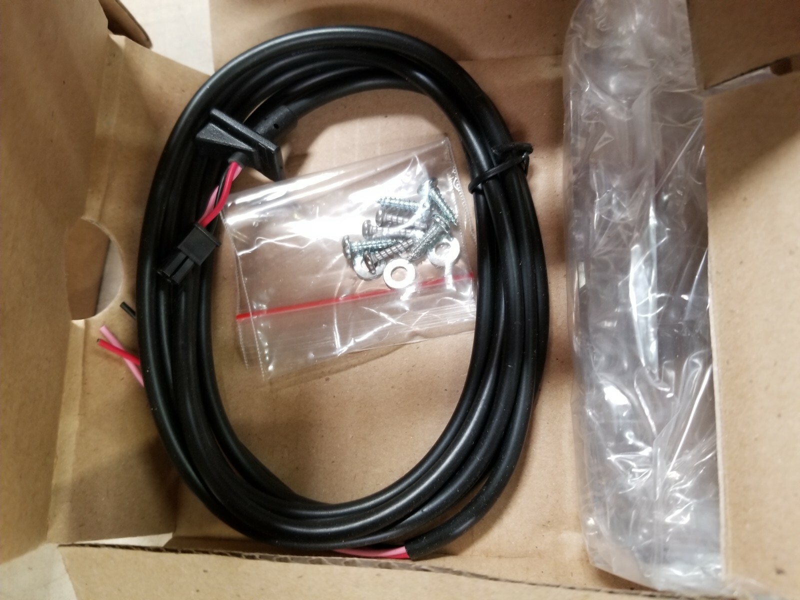 Navman Wireless Qube 3 MK2 AAA004300US-MK2