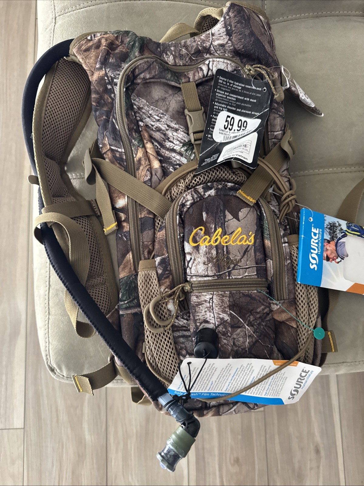 Cabela's Abyss Hydration Pack Backpack With Bladder Water Reservoir