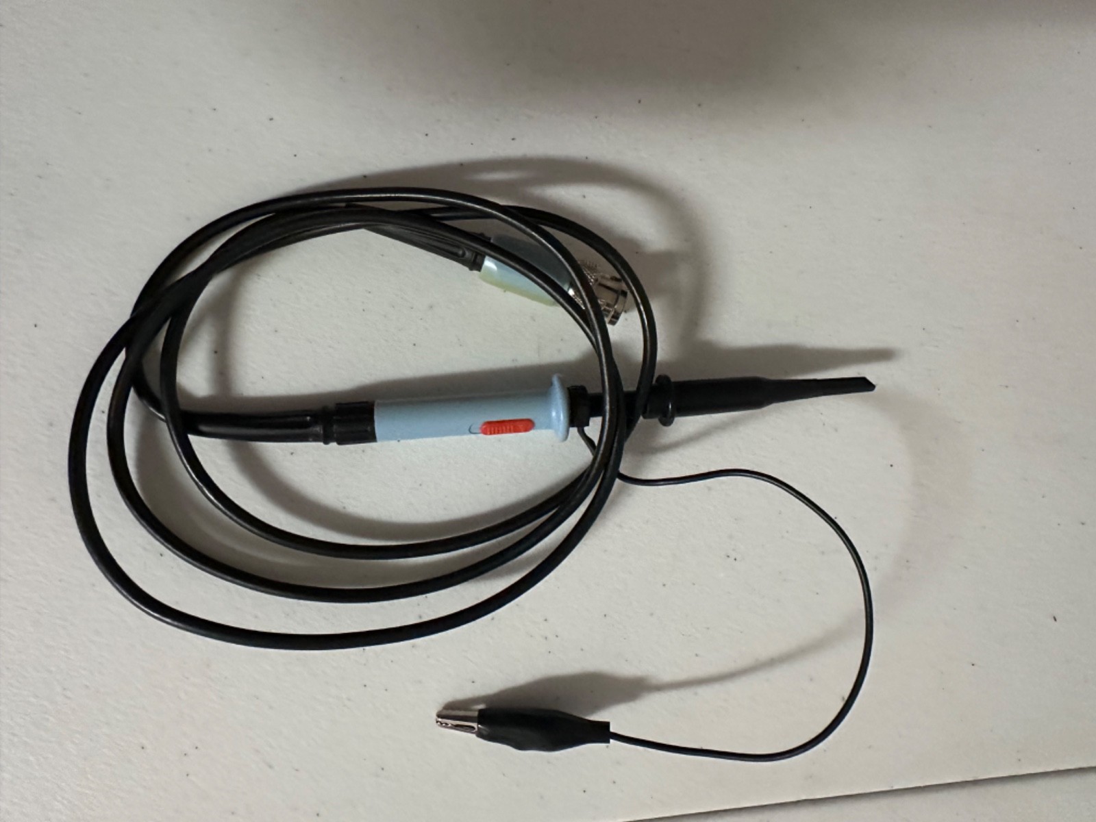 National Instruments SP200B Passive Scope Probe, 1X or 10X, 200 MHz