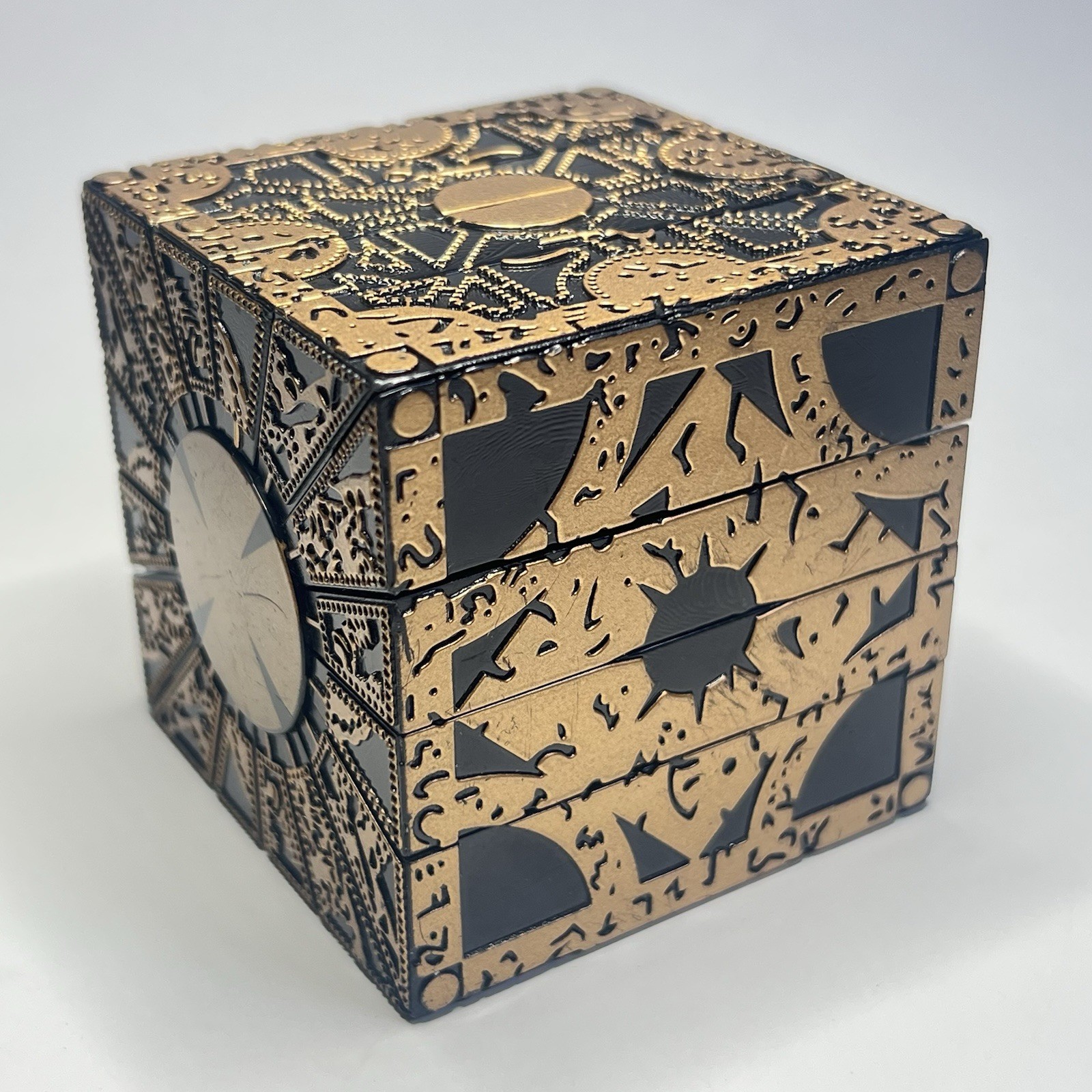 Hellraiser Lament Configuration Transforming Puzzle Box 2-in-1 Heavy 9.56 oz