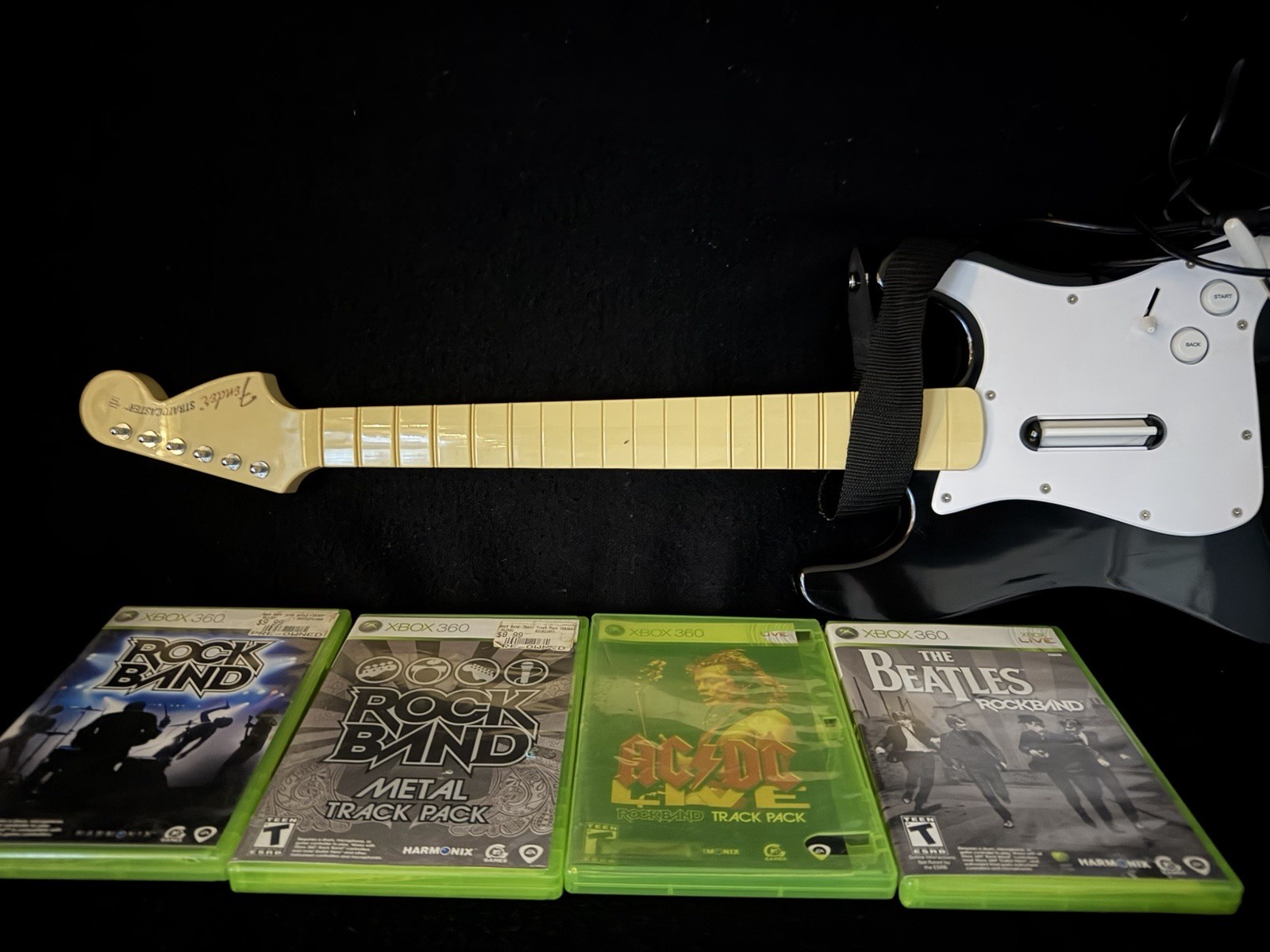 Beatles Limited Ed -Harmonix Wired Xbox 360 Rock Band Guitar Bundle w/ 4 Games