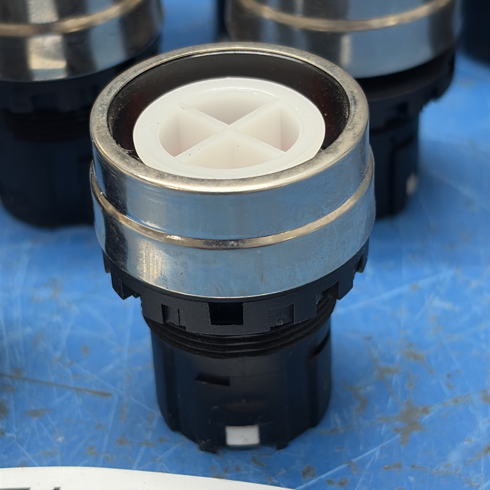(10) Idec HW4B-A0 Push Button Base NNB Fast 🇺🇸 Shipping + Warranty