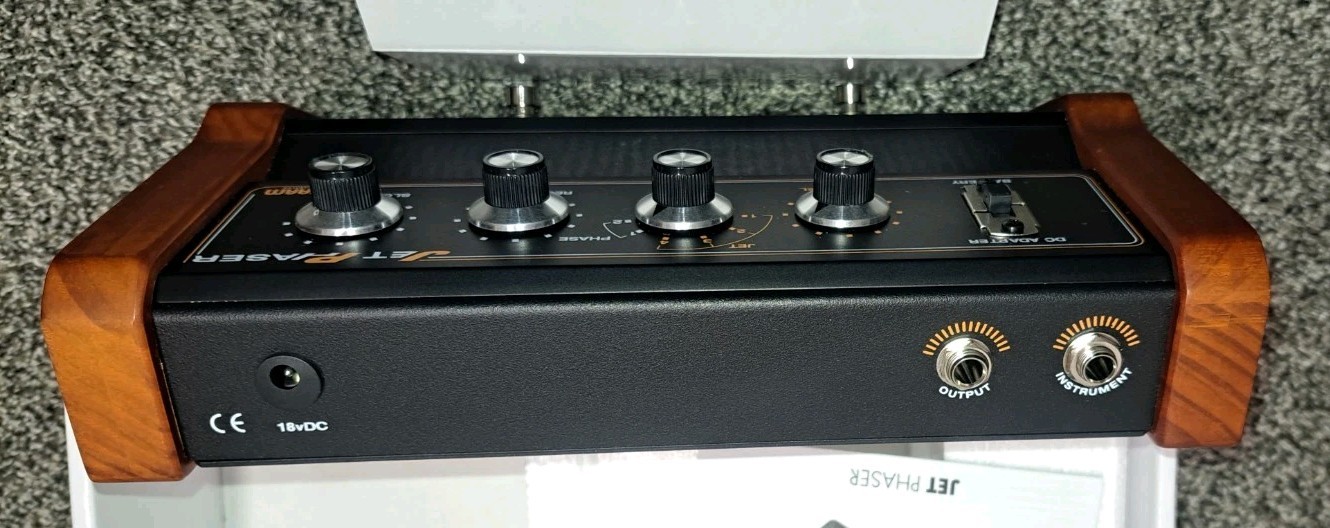WARM AUDIO JET PHASE SHIFTER & FUZZ PHASER ( NEW )