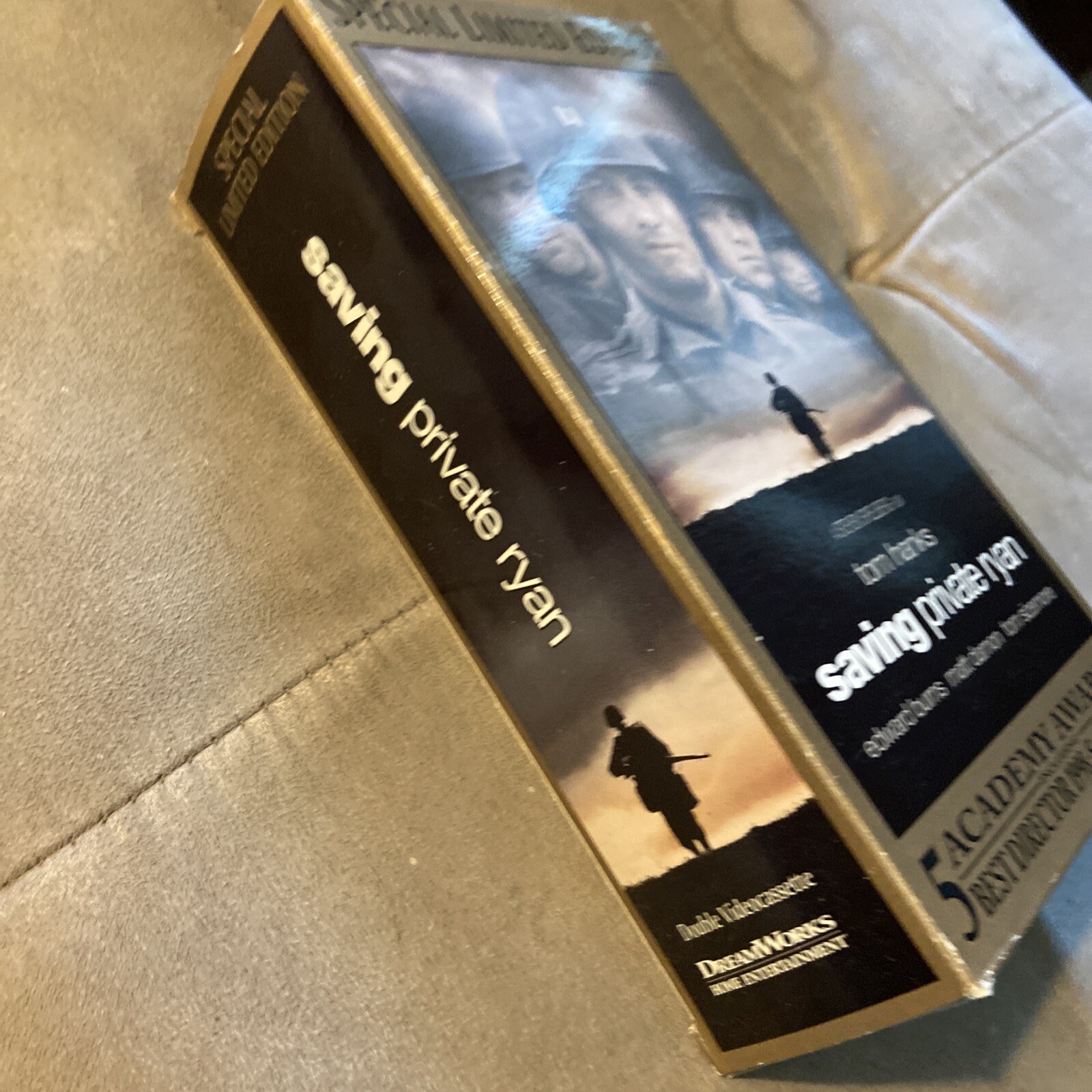 Saving Private Ryan (VHS, 2000, 2-Tape Set, Special Limited Edition)
