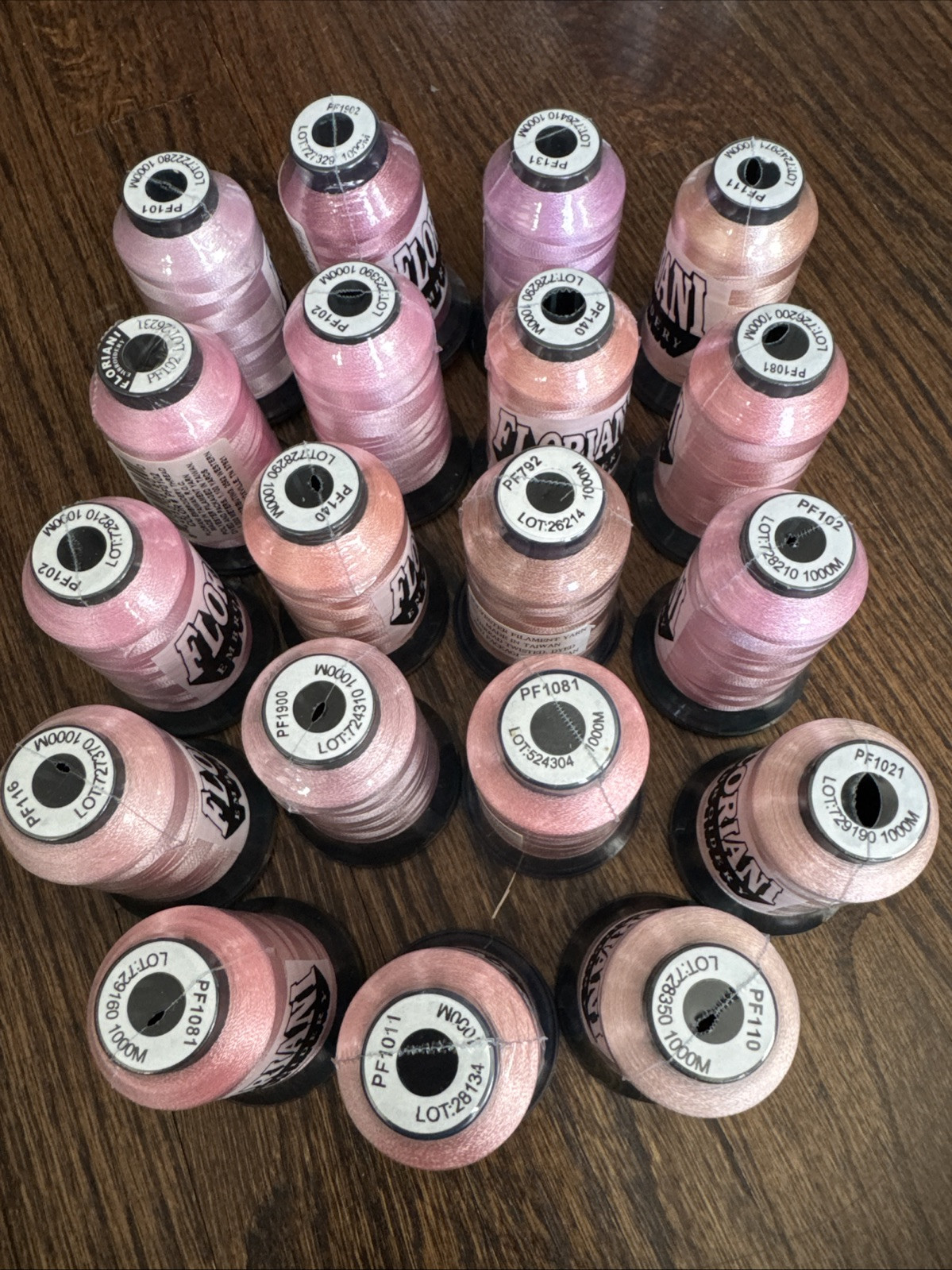 Lot of 19 Sealed FLORIANI Embroidery Thread Spools 1000m each. Variety Of Pink
