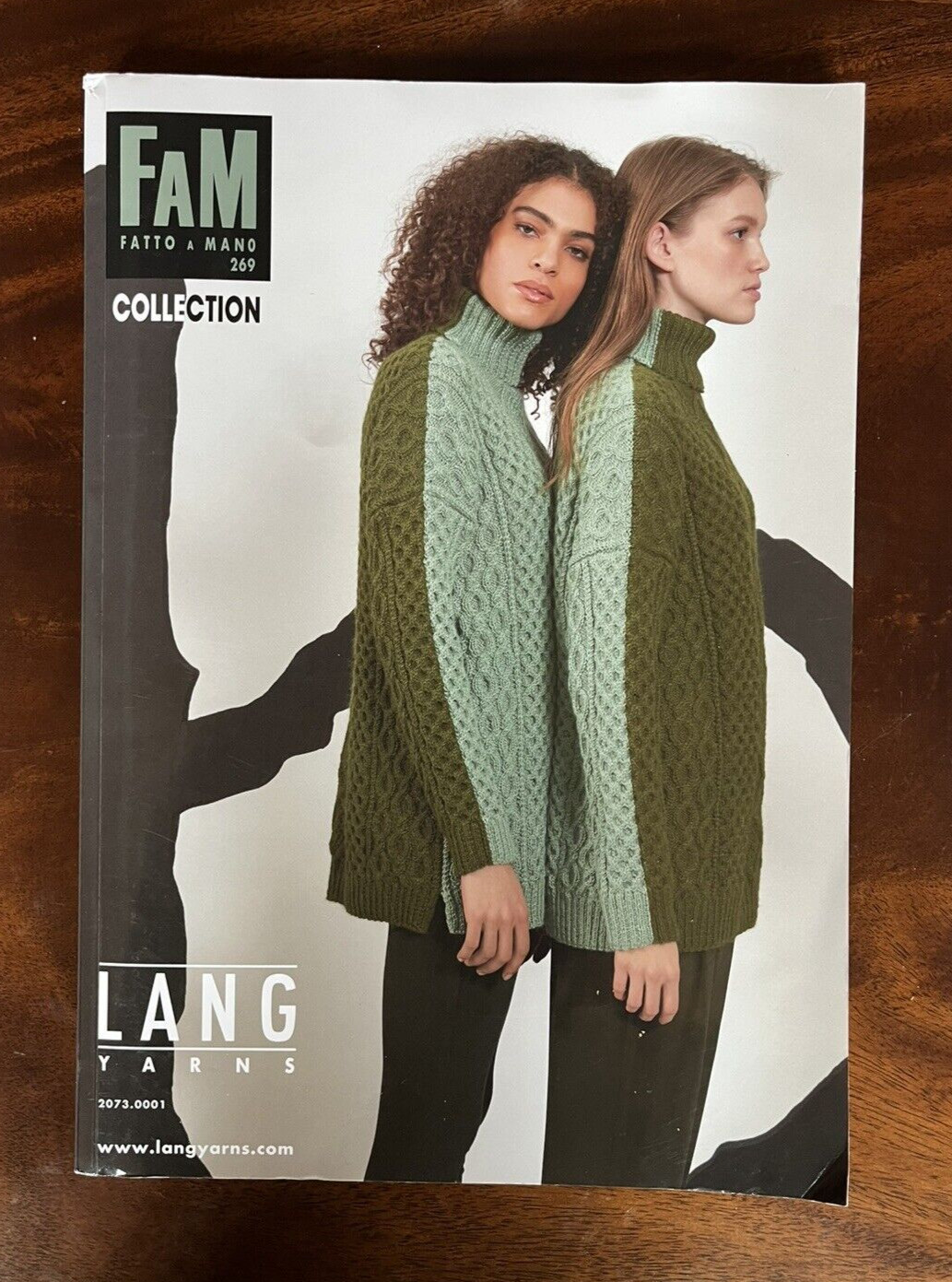Lang Yarns Fatta a Mano #269 Fall/Winter Collection Book + English Translation