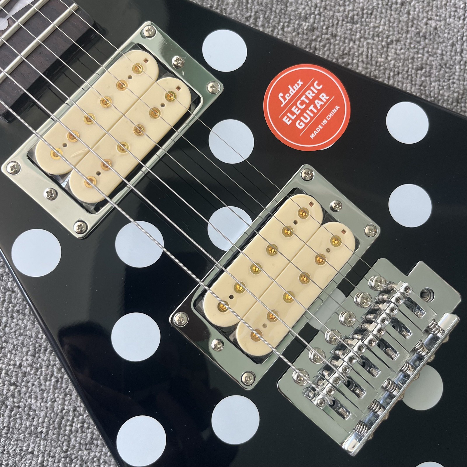 Solid Electric Guitar V Shape H-H Pickups Polka Dot Black Finish Chriome HW