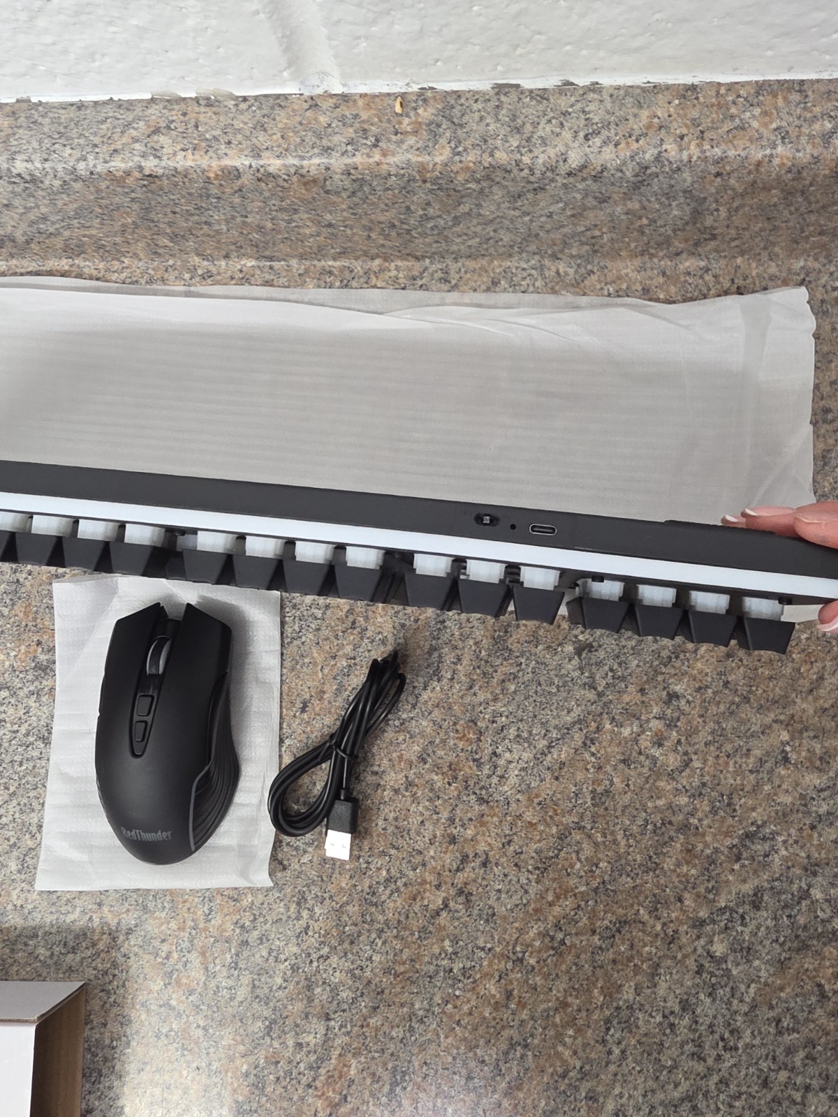 RedThunder K10 Wireless Gaming Keyboard 2.4G LED