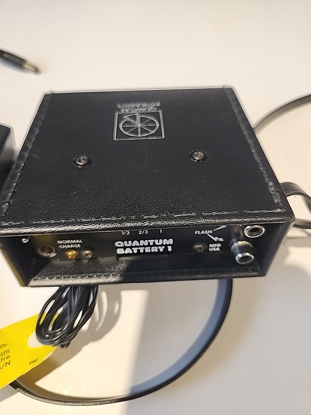 Quantum Instruments Quantum Battery 1 - untested With Charger