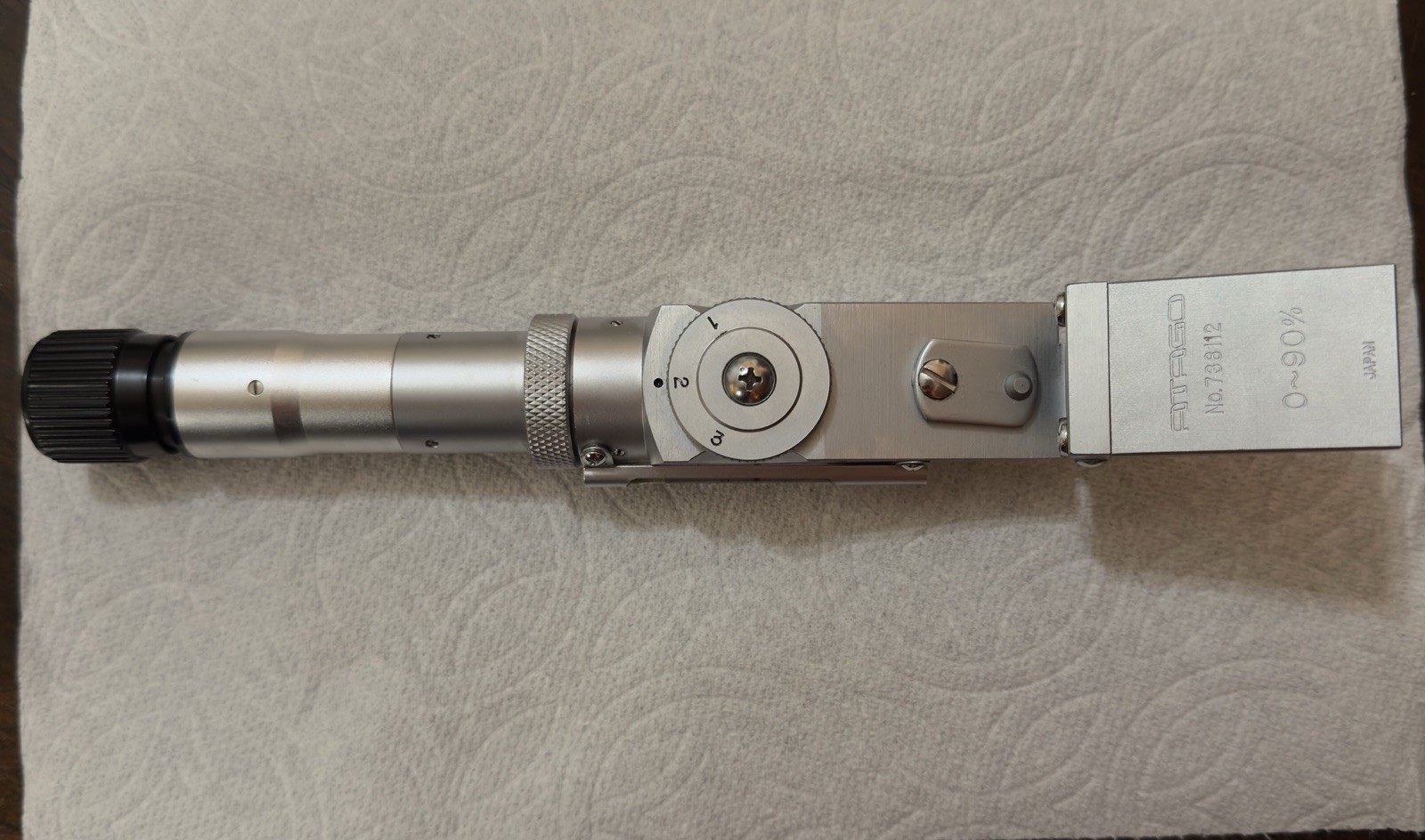 Atago Refractometer 0 - 90%