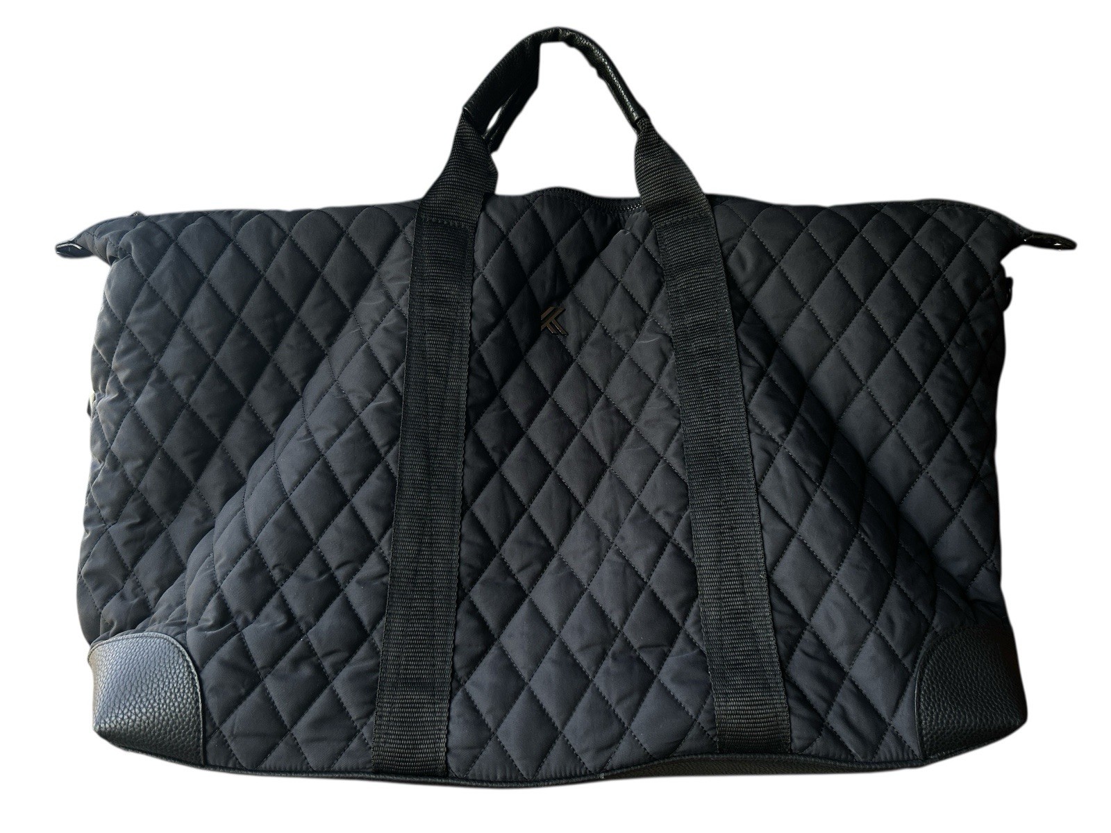 New Kyodan Black Quilted Gym Bag Zipper Closure Shoulder Weekend Travel Sports