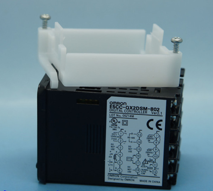 Omron E5CC-QX2DSM-802 Temperature Controller New Free Shipping One E5CCQX2DSM802