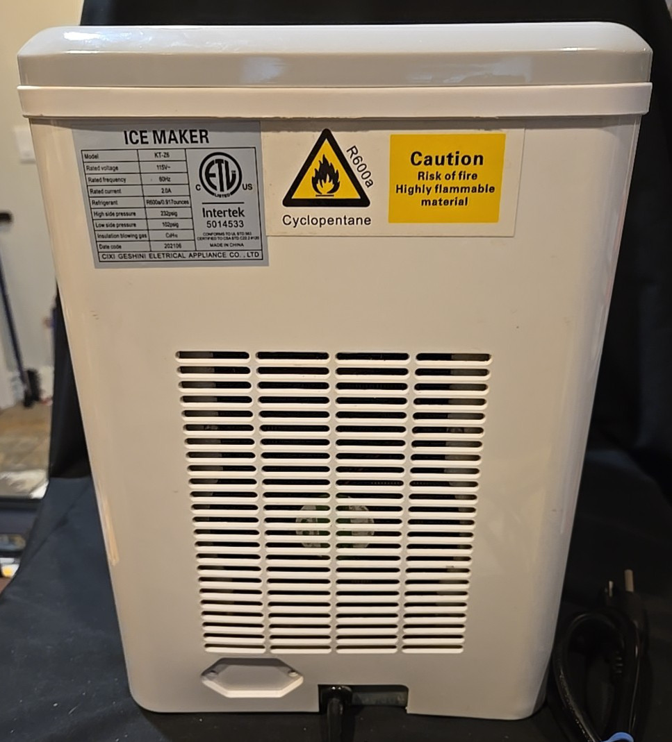 Kooler Things KT-Z6 Countertop Ice Maker Machine Self Cleaning - EXCELLENT