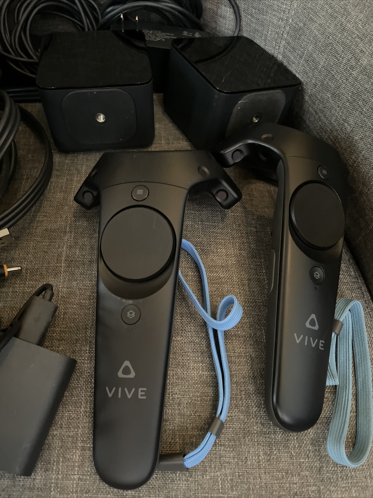 🔥 HTC Vive Virtual Reality Headset - FULL KIT with box 🔥 🚀SHIPS WORLDWIDE🚀