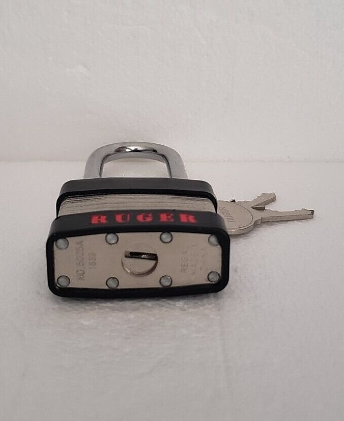 RUGER ~ FACTORY GUN TRIGGER LOCK ~ 2 KEYS ~ MODEL 5025