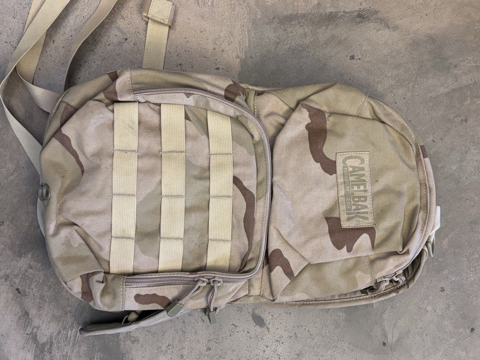 Oldgen DCU Desert Camo Camelback Mule Hydro Pack Water Backpack