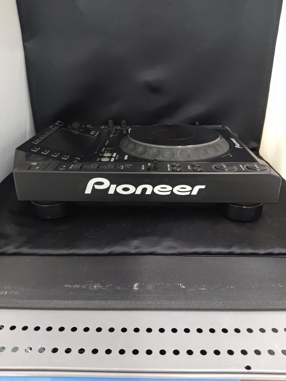 Pioneer CDJ-2000 Professional DJ Multi Player CD USB SD MP3 Tested Working Black