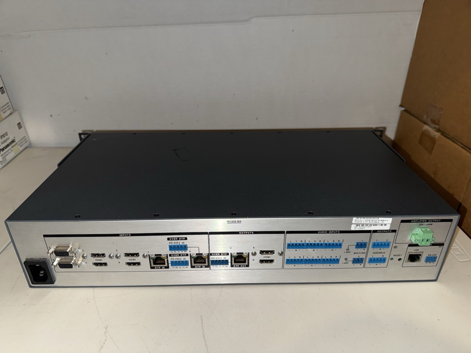 Extron IN1608 xi IPCP SA Eight Input HDCP-Compliant Scaling Presentation Switch