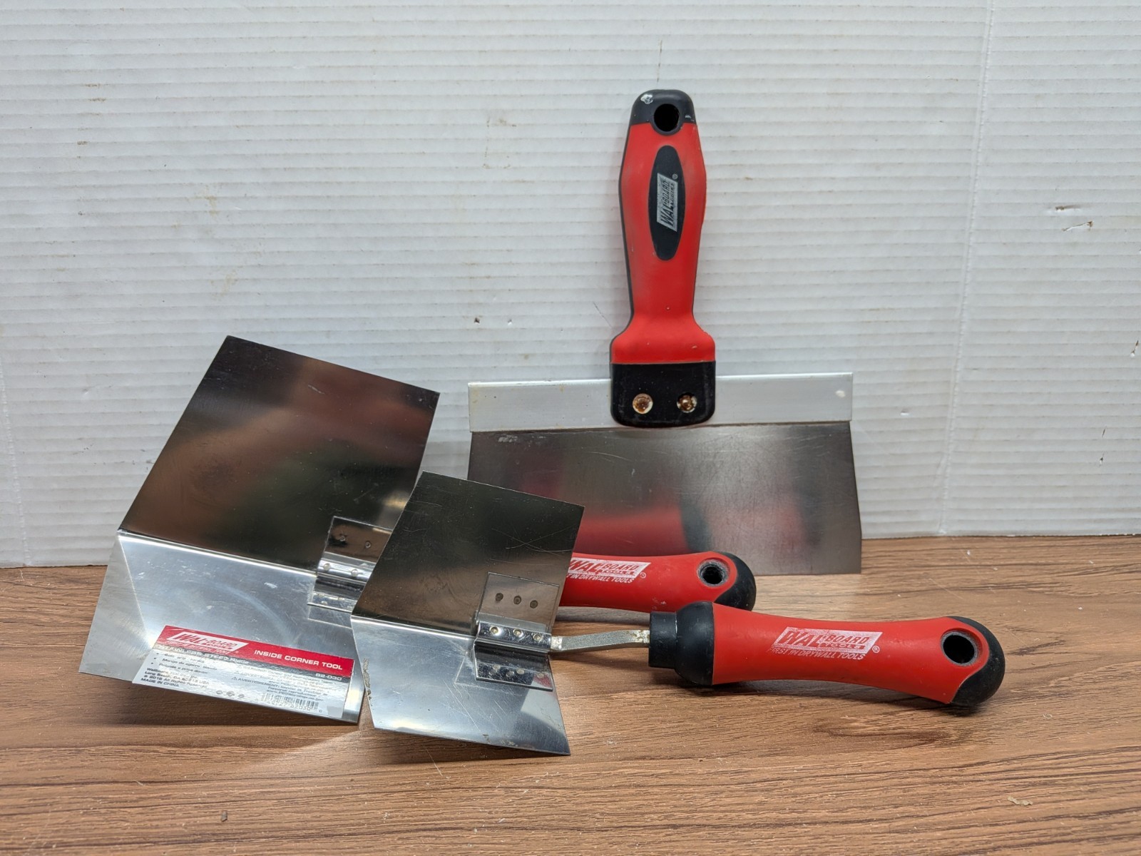 WAL BOARD TOOLS W/Extras 6.5” INSIDE CORNER TOOL 082-030