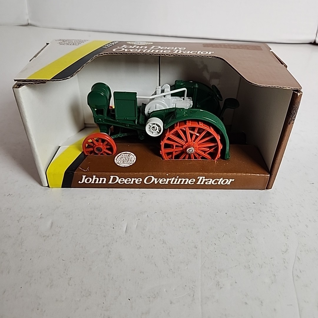 1990 ERTL John Deere OVERTIME Tractor Collector's Edition 1:32 Scale No 5607 NIB
