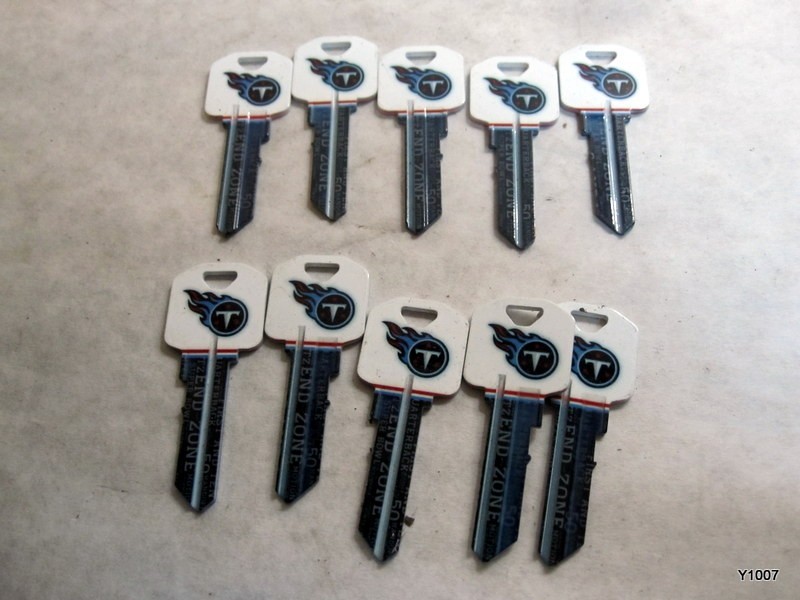 Lot Of 10, NFL Tennessee Titans key blank minute key