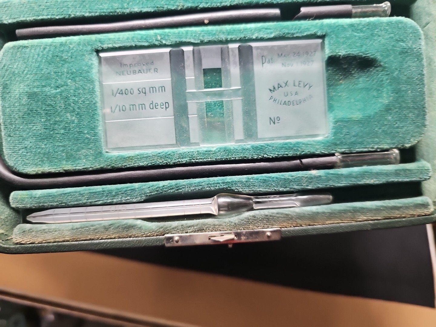 Vintage Arthur H Thomas Co. Hemacytometer Kit 3369-F Improved Double Ruling