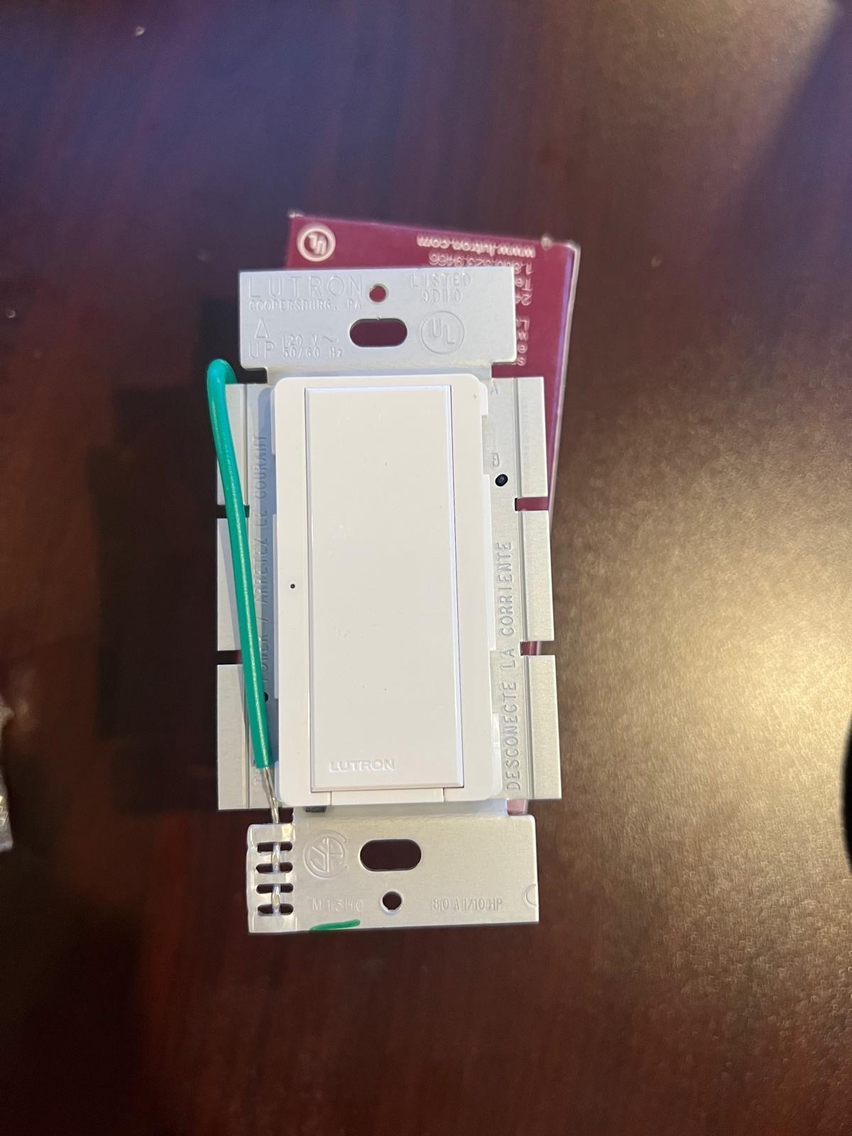Lutron Maestro Digital Switch, 8A Single Pole/Multi Location, MA-S8AM-WH - WHITE