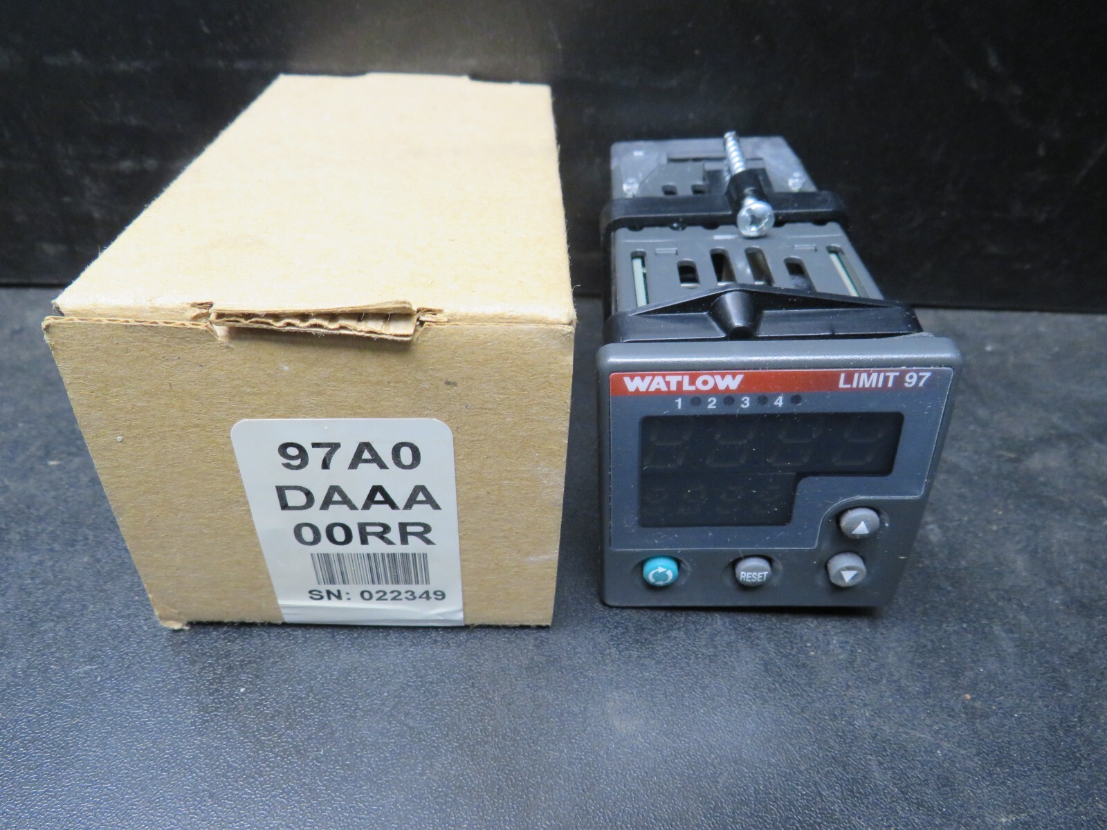 Watlow 97A0-DAAA-00RR Temperature Controller