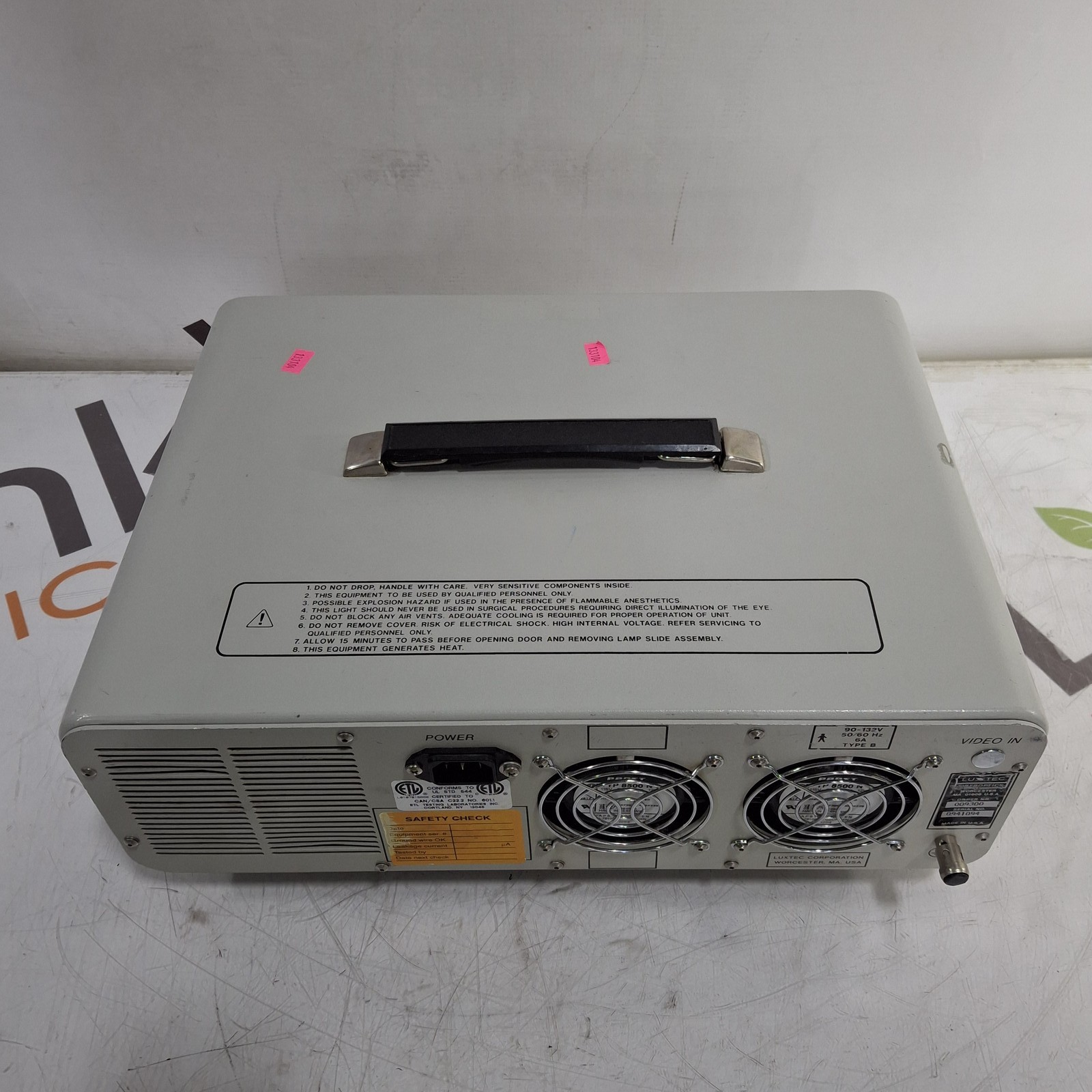 Luxtec 9300XSP Light Source