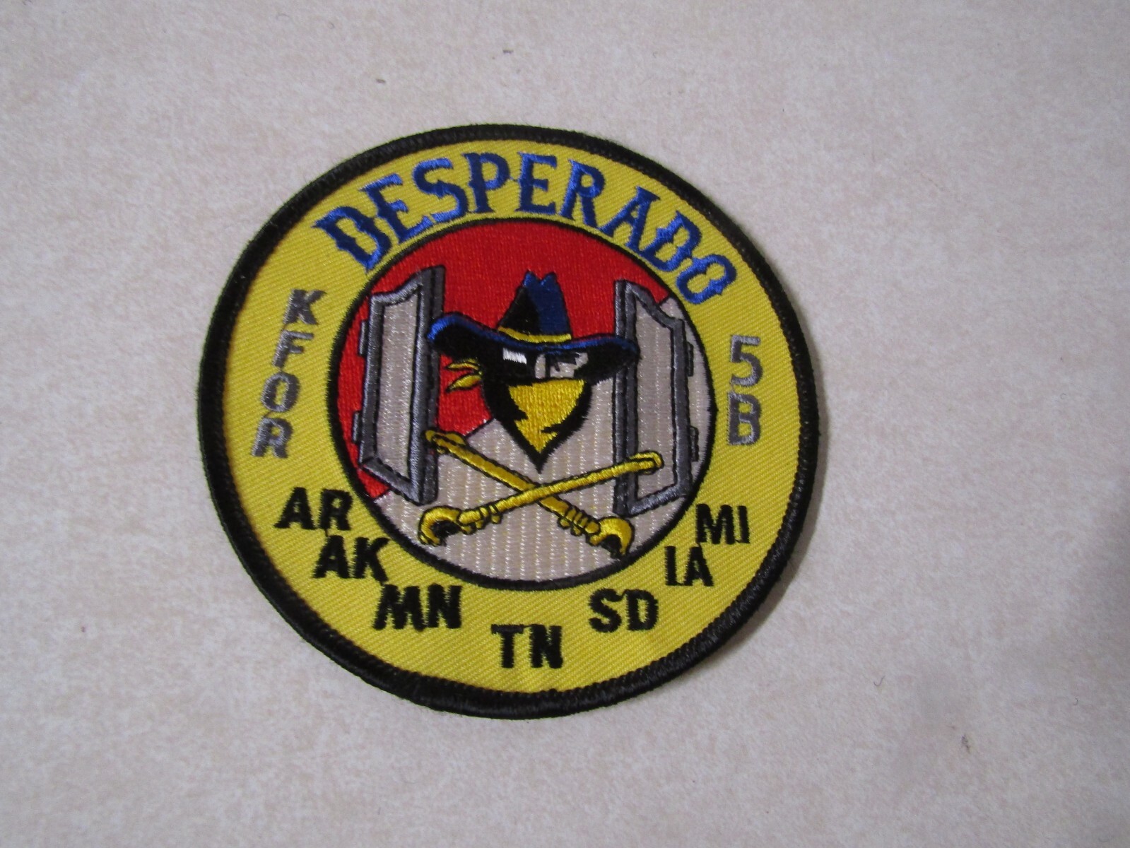 MILITARY PATCH SEW ON OLDER DESPERADO KFOR 5B CAVALRY ARKANSAS ALASKA TENNESSEE
