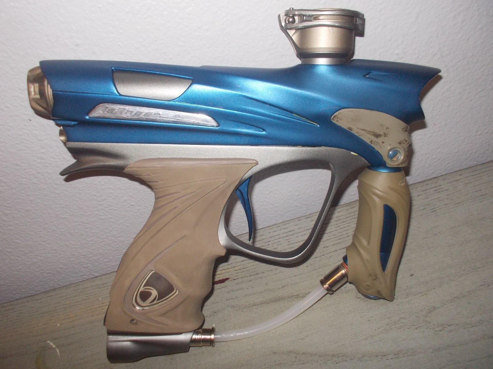 dm12 paintball gun