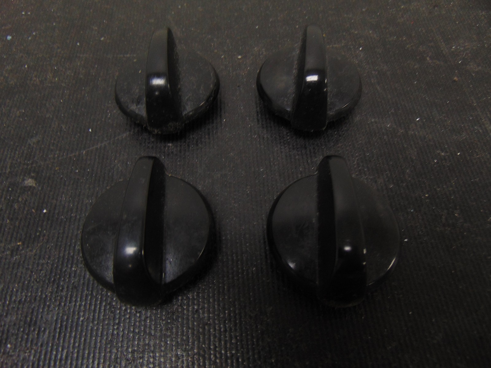 GE Range JGBP29MEM2BS Control Knobs Set of 4 WB03K10216