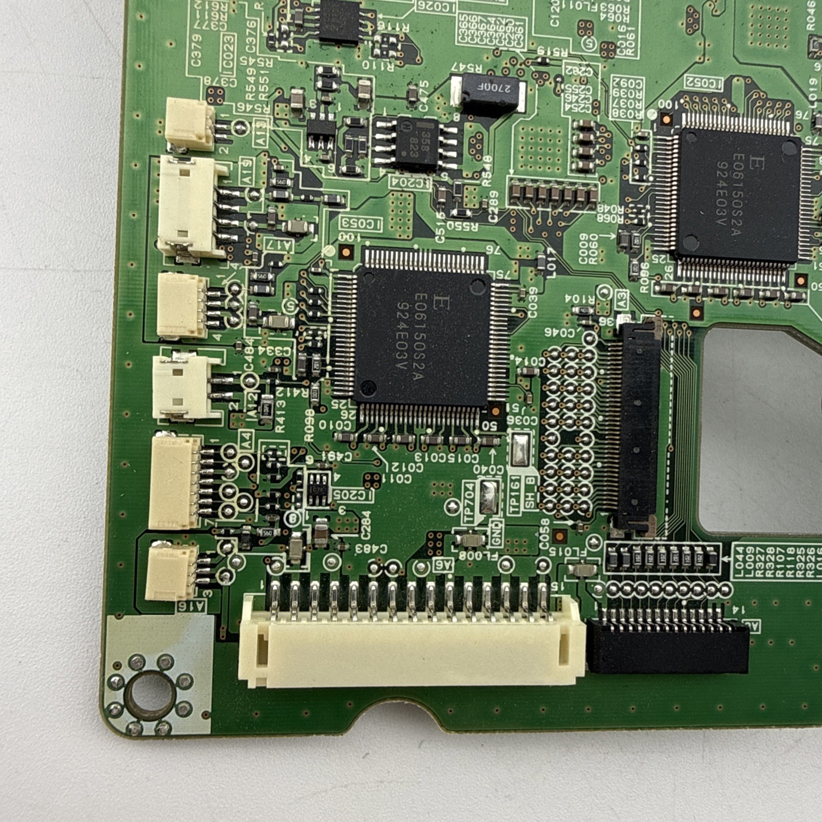 Panasonic PT-F200U Main Signal Processing Board Input Terminal