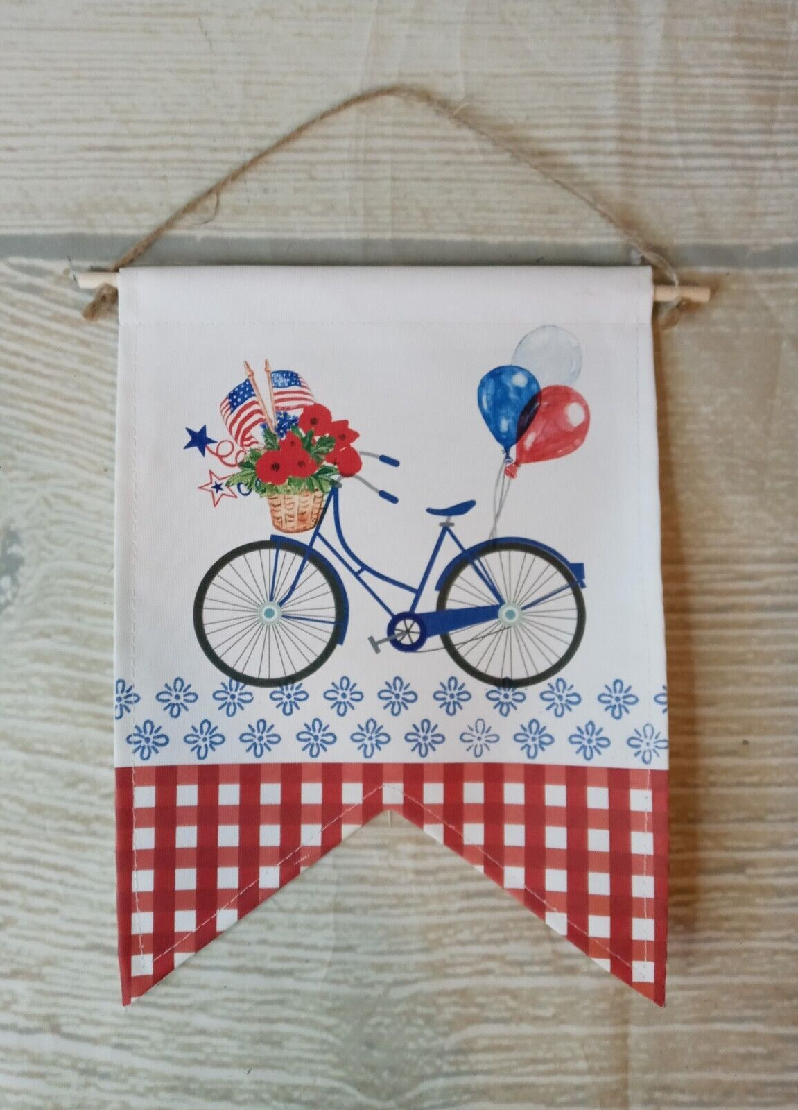 New! Bicycle Pennant Wall Decor America Patriotic Hanging Sign Flag July 4 Plaid
