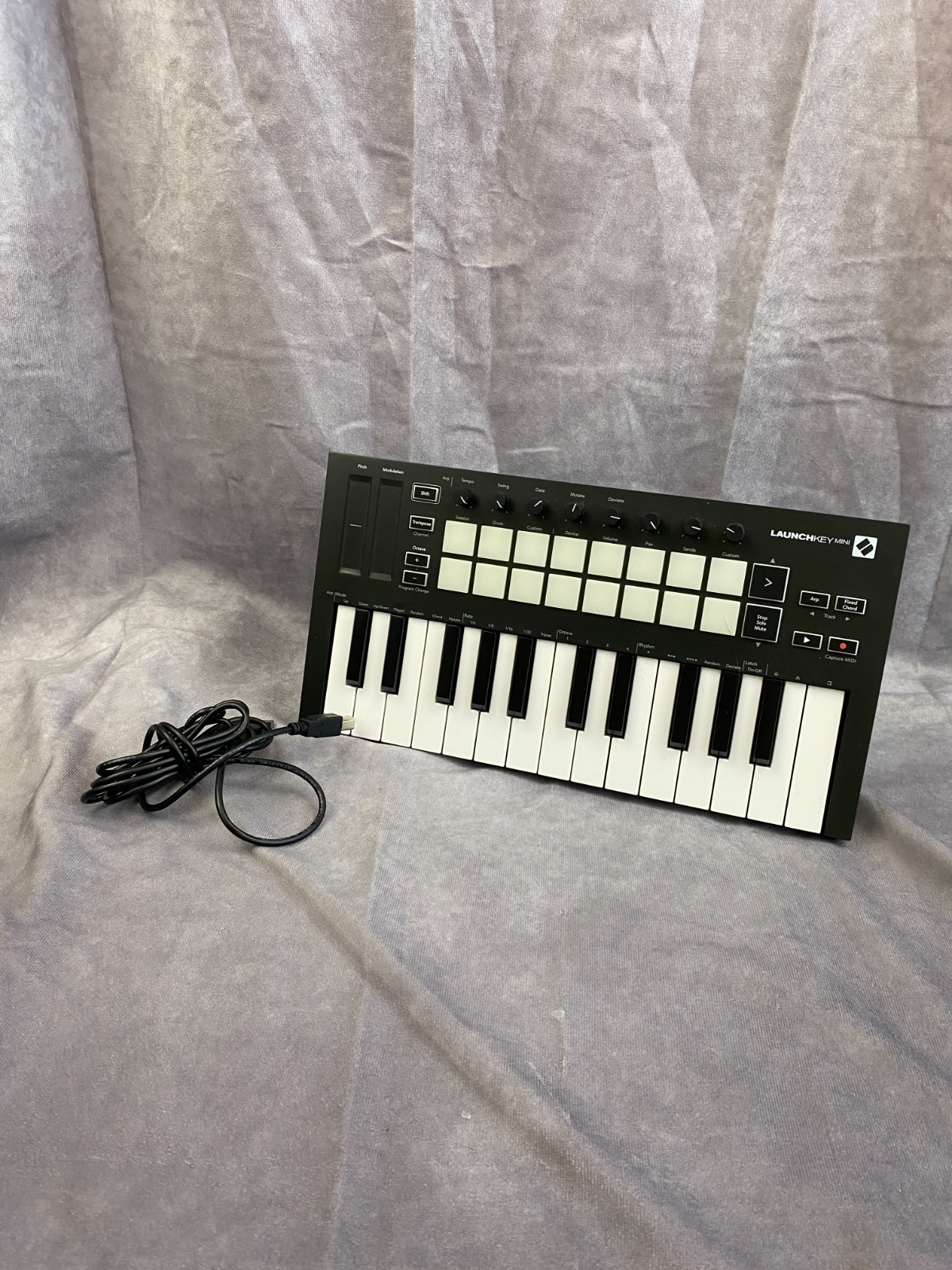 Novation Launchkey Mini Mk3 25 Key USB MIDI Keyboard Controller TESTED