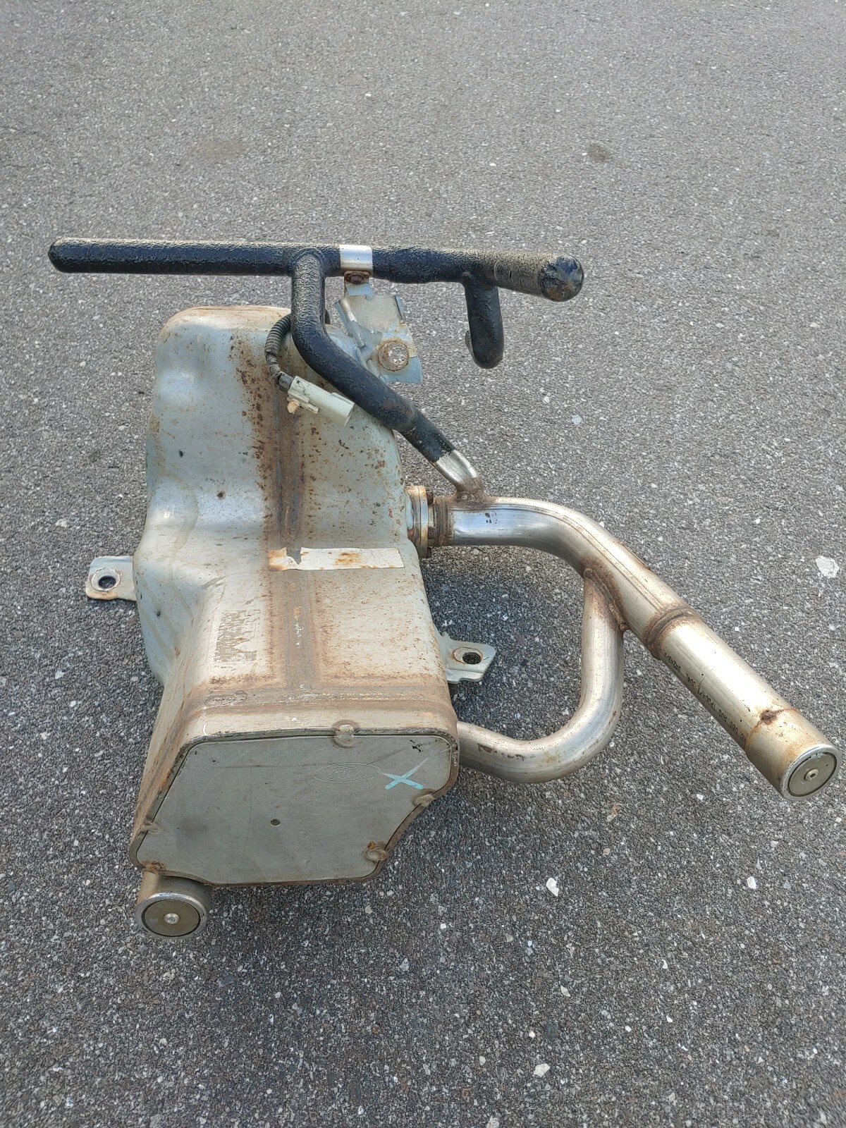 FORD CROWN VICTORIA FIRE SUPRESSION SYSTEM MAIN TANKS