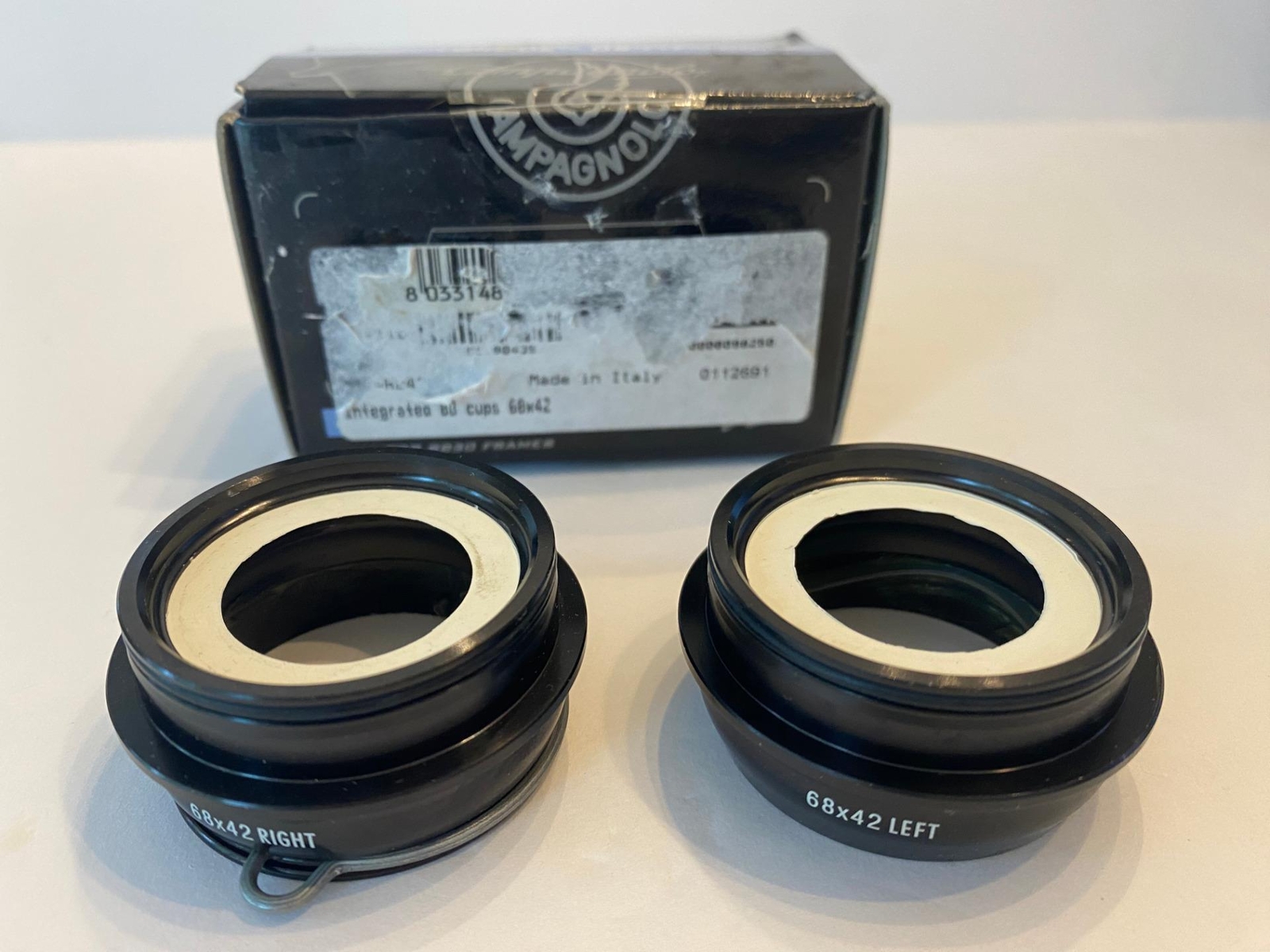 CAMPAGNOLO ULTRA TORQUE INTEGRATED BOTTOM BRACKET CUPS IC9-RE42 #102