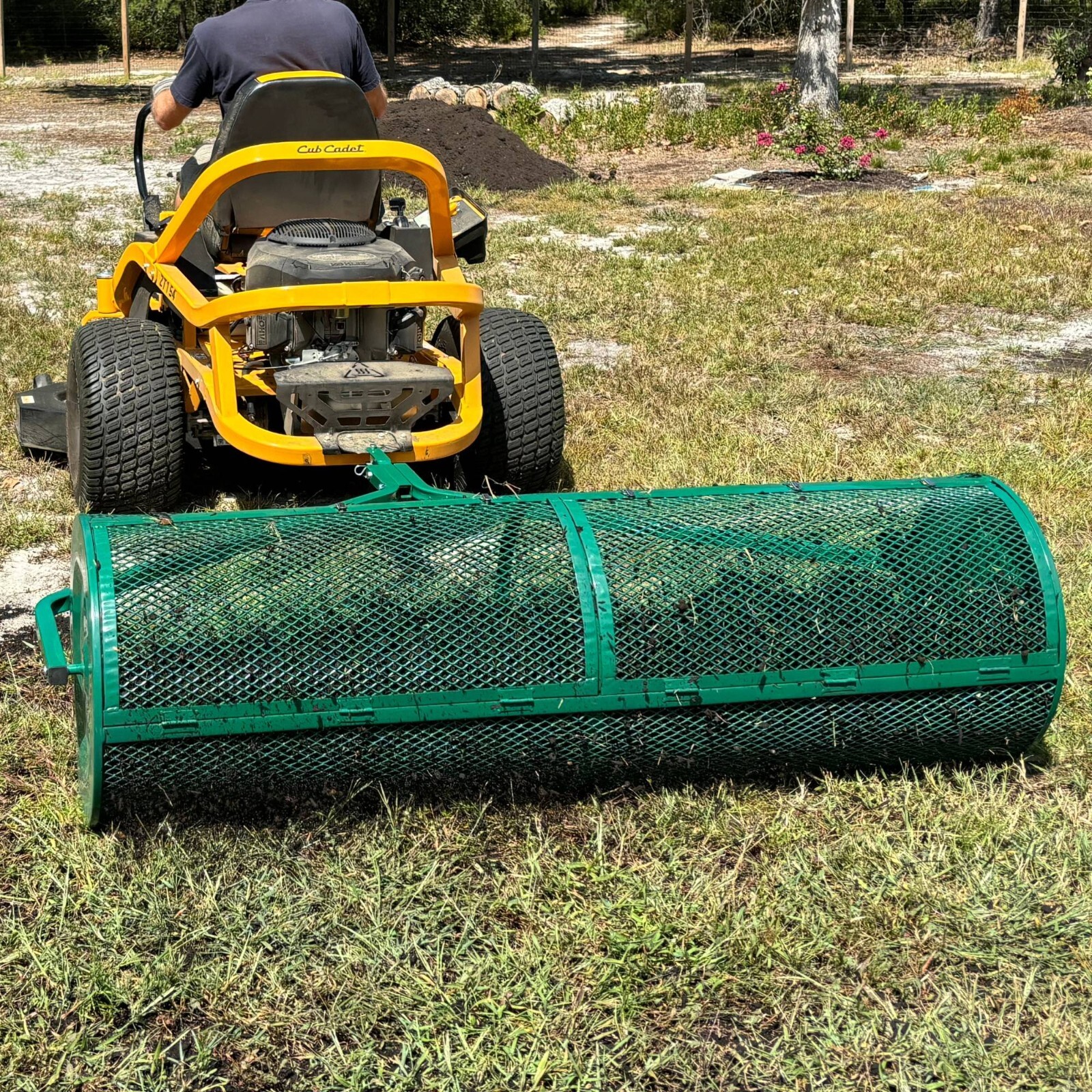LANDZIE Lawn and Garden Spreaders - 60 x 20 Inch Tow-Behind Compost