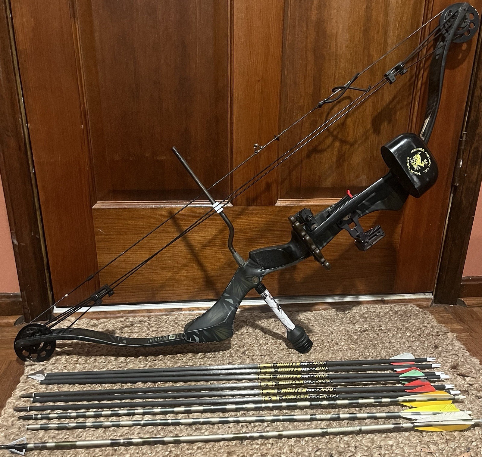 Browning Compound Crossbow with Bolts/Arrows Adult Black Camouflage