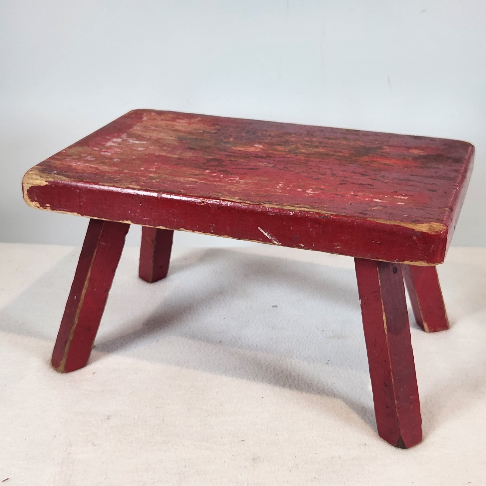 Chippy Distressed Red Painted Wooden Stool~Bench~Footrest~Riser FARMHOUSE DECOR