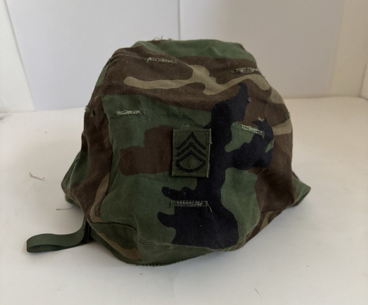 U.S. Military Helmet Cover - Woodland Camo, Paratrooper/Ground Troop, MED/LRG,