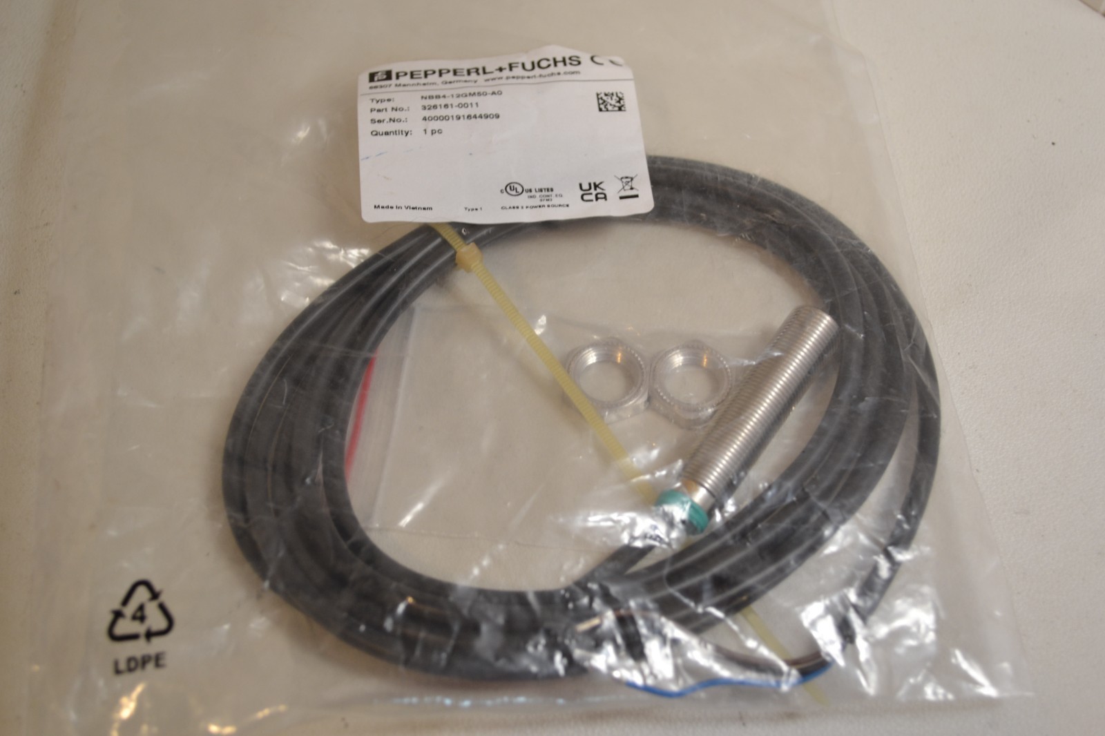 PepperL+Fuchs 326161-011 NBB4-12GM50-A0