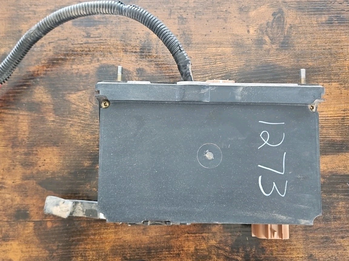 3581728C2  International Body Control Module - OEM - USED - FAST SHIPPING