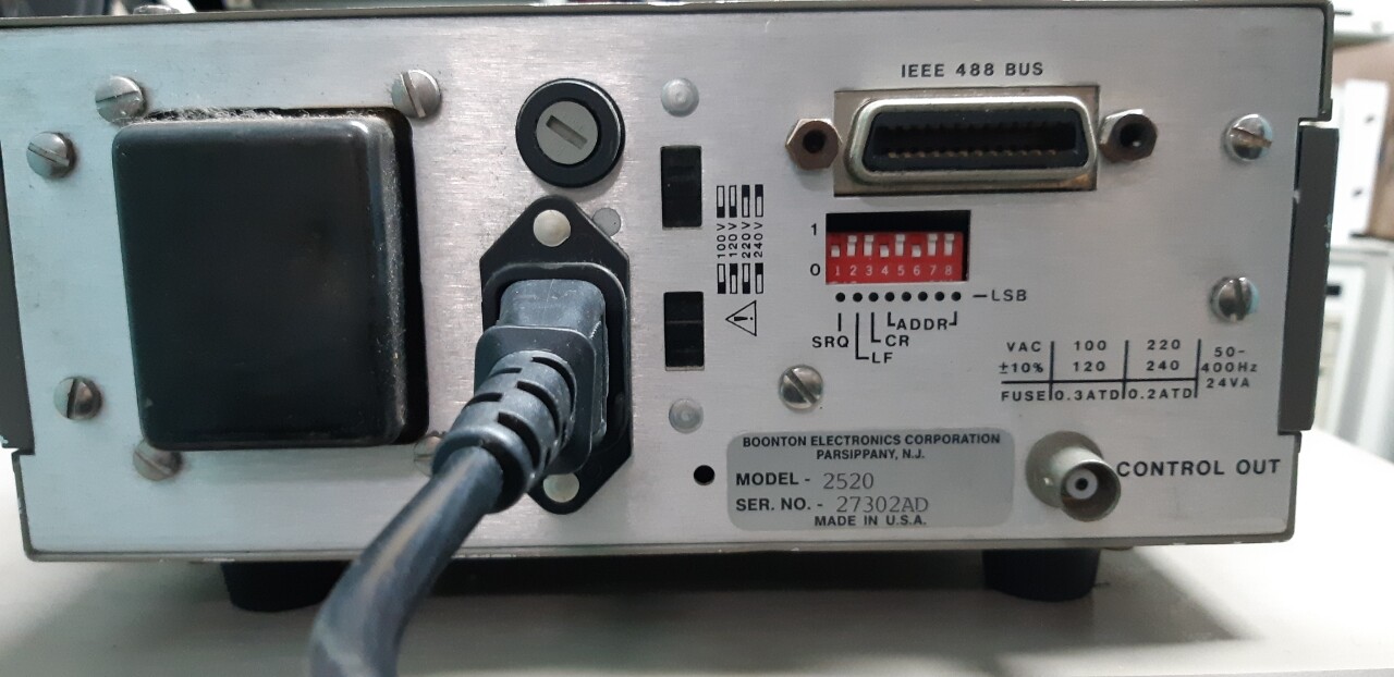 Boonton 2520 RF Calibrator