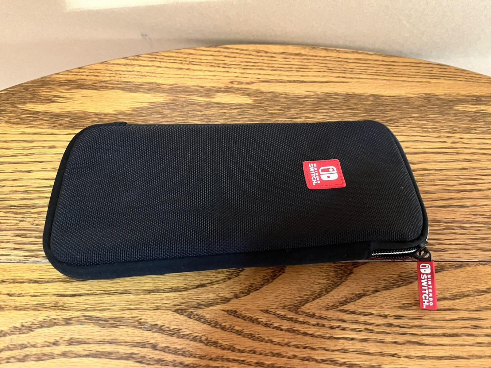 Black Nintendo Switch Travel Carry Case. Excellent Condition