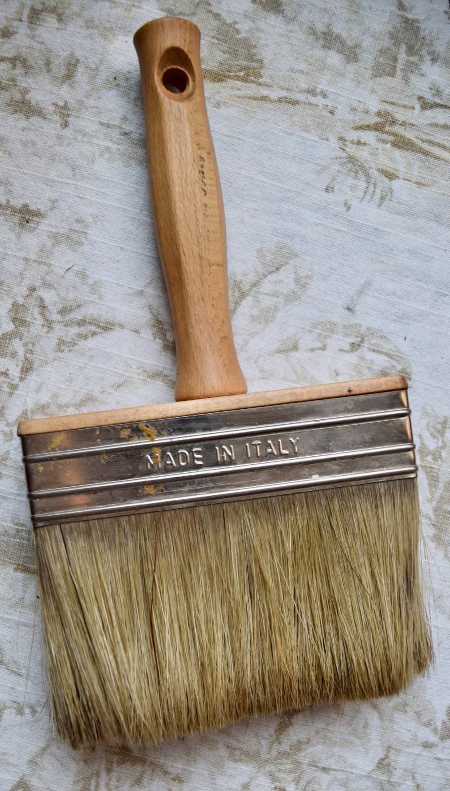 Large Vintage Italy Wood & Metal Paint Brush #9409
