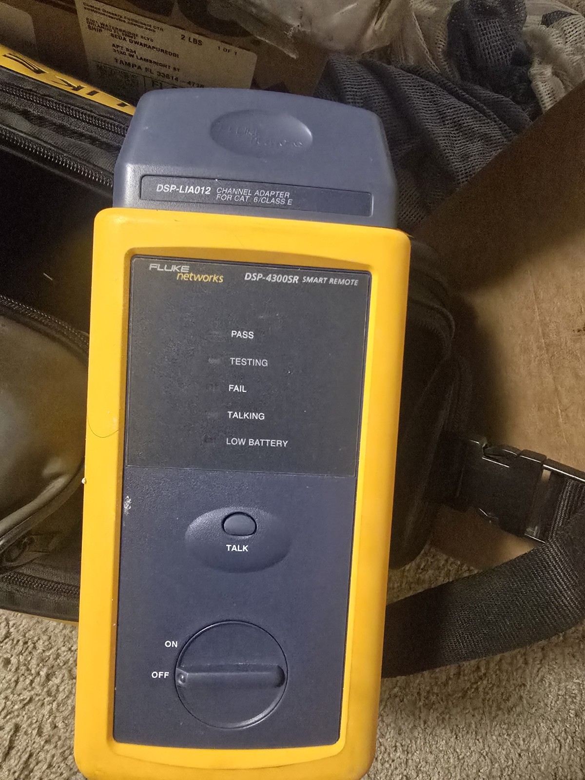 Fluke Networks DSP-4300 RJ45 Cable Analyzer w/ DSP-4300SR Smart Remote